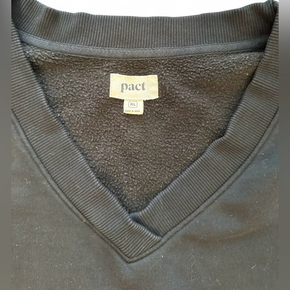 Pact Courtside V-Neck Sweatshirt XL - Picture 4 of 6